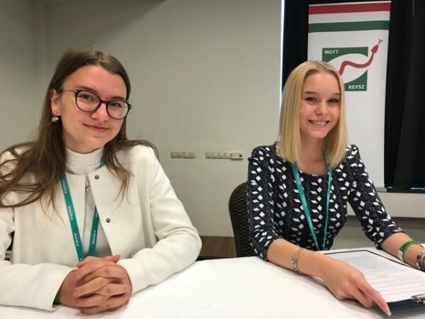 Még előadást is tartottunk a gyógyszerész konferencián