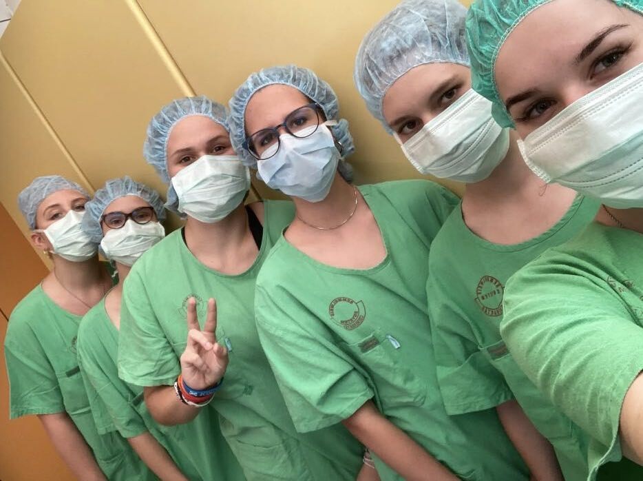 Robot - műtét közben is!