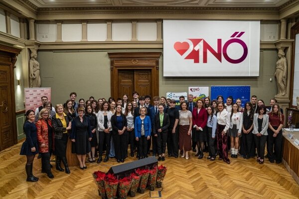 Valaminek a vége, valaminek a kezdete